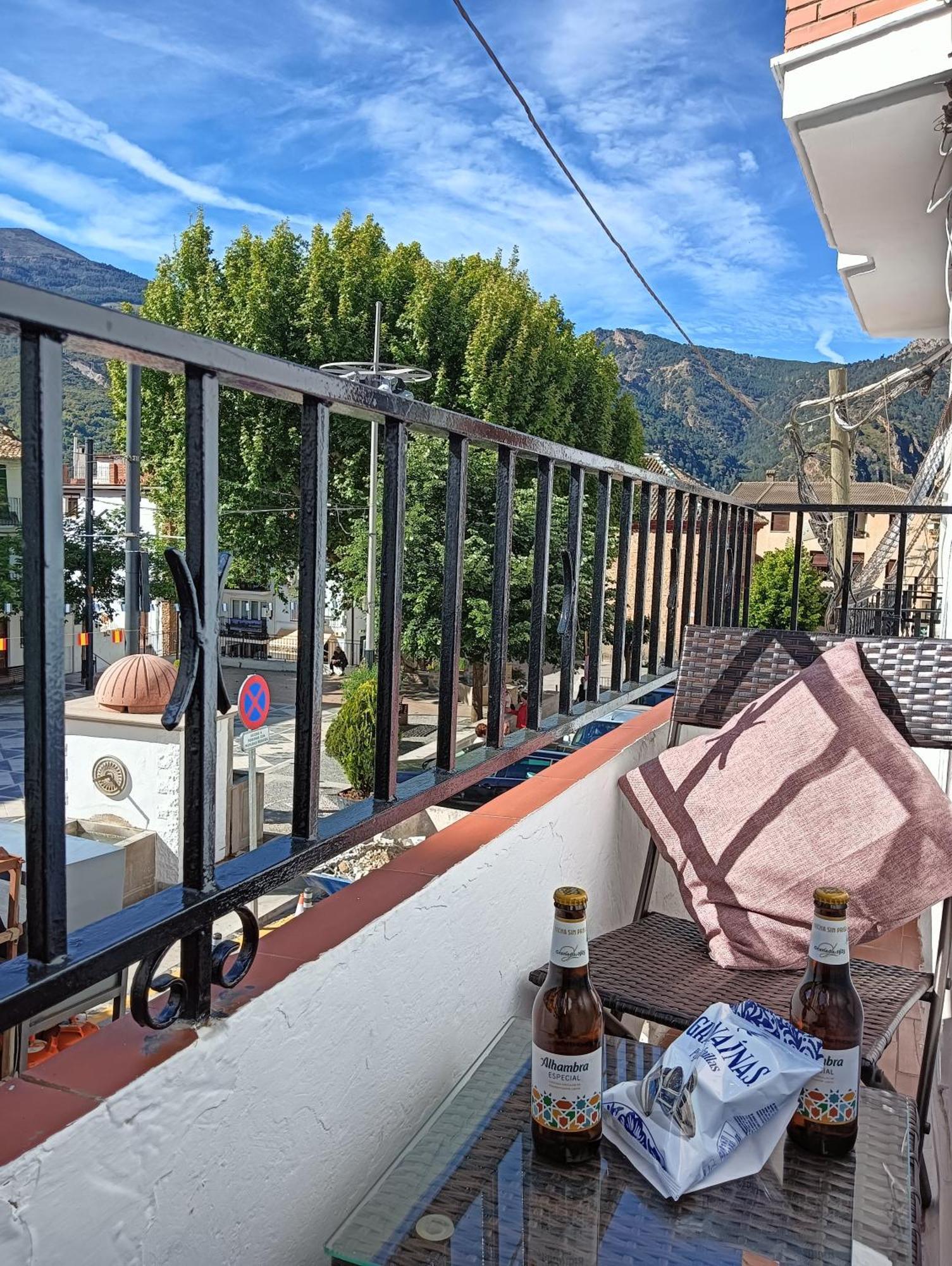 La Casa De La Plaza Apartment เกวคาร์-เซียร์รา ภายนอก รูปภาพ